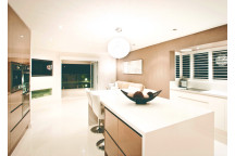 Quartz Tile - White Mirror - 300X300